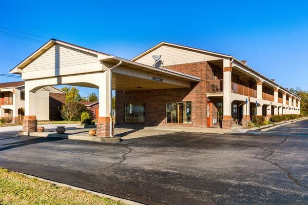 Red Roof Inn Vincennes Vincennes Indiana — Property