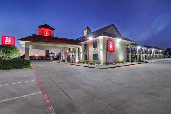 Red Roof Plus Dallas Addison — Property