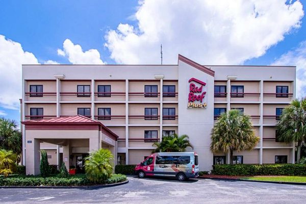 Red Roof Plus Miami Airport — Property