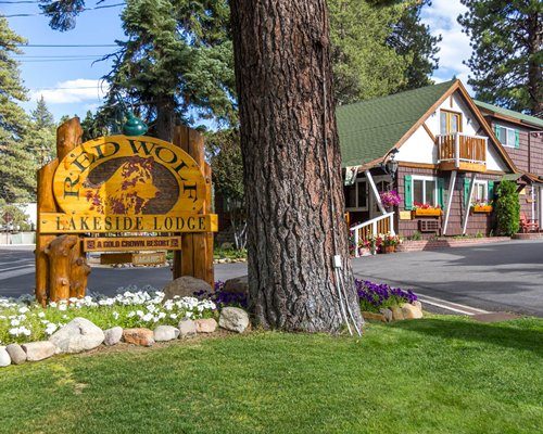 Red Wolf Lakeside Lodge Tahoe Vista Lake Tahoe California California — Property