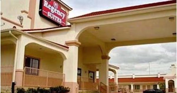Regency Suites Bush Airport — Property