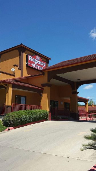 Regency Suites Bush Airport — Property