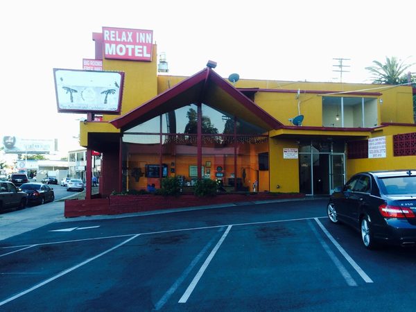Relax Inn Motel Los Angeles California — Property
