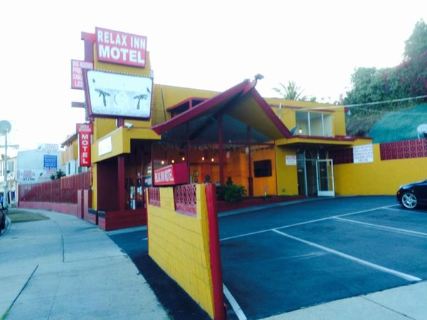 Relax Inn Motel Los Angeles California — Property