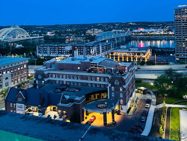 Residence Inn by Marriott Cincinnati Downtown The Phelps — Property