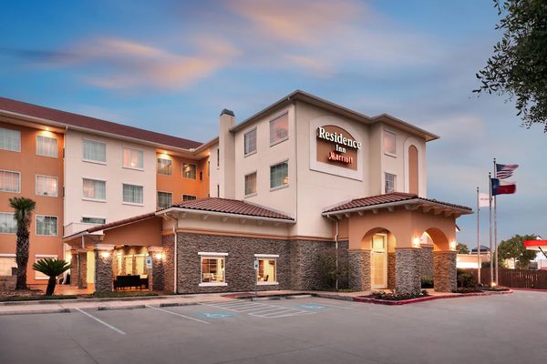 Residence Inn by Marriott Houston I 10 West Park Row — Property