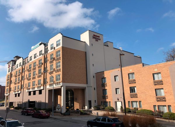 Residence Inn by Marriott Kansas City Country Club Plaza — Property