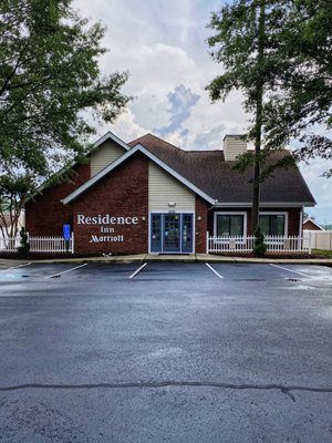 Residence Inn by Marriott Richmond West End — Property