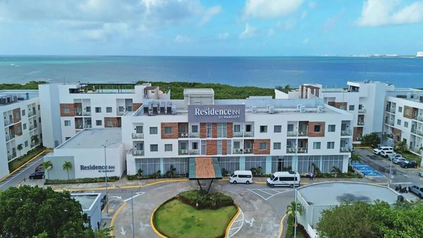 Residence Inn Cancun Hotel Zone — Property
