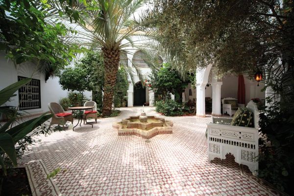 Riad Ifoulki — Property
