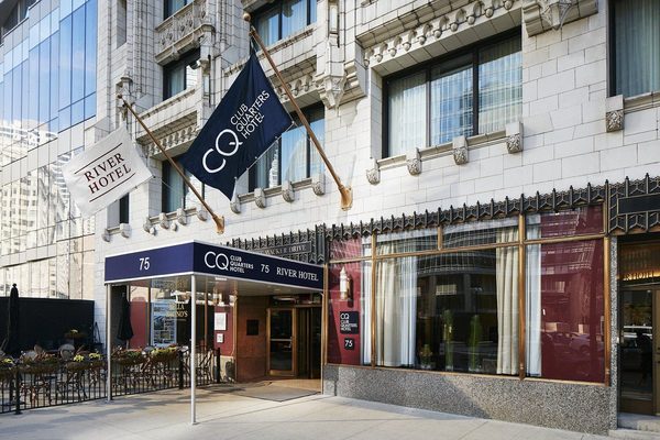 River Hotel Chicago — Property