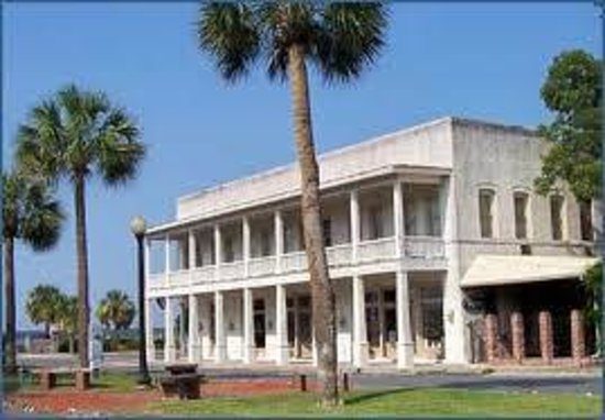 Riverview Hotel St Marys Georgia — Property