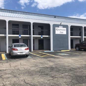 Riverview Inn North Fort Myers Florida — Property