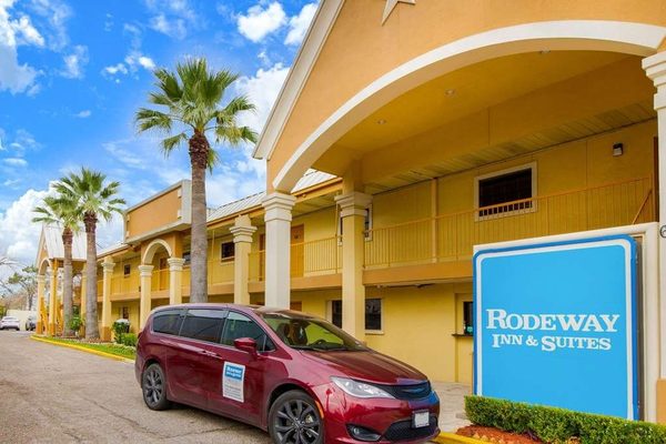 Rodeway Inn and Suites Medical Center Houston — Property