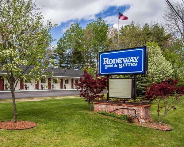 Rodeway Inn Suites Brunswick Near Hwy 1 Brunswick Maine — Property