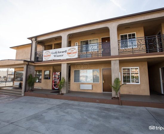 Rodeway Inn Suites Pacific Coast Highway Los Angeles California — Property