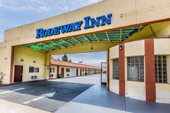 Rodeway Inn — Property