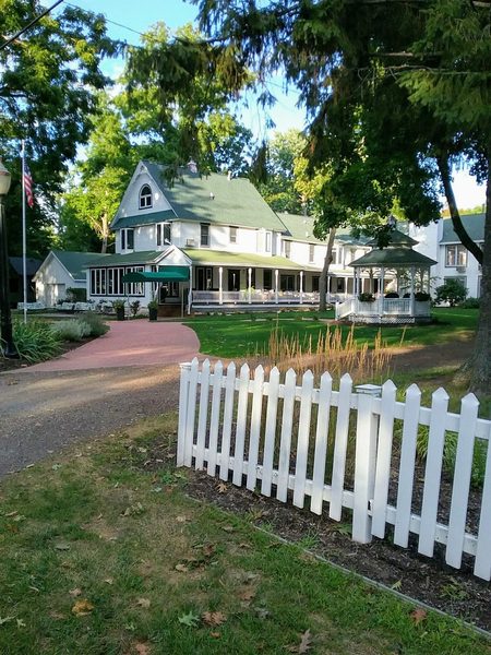 Rosemont Inn Resort B B — Property