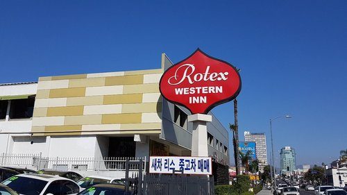 Rotex Western Inn Los Angeles California — Property