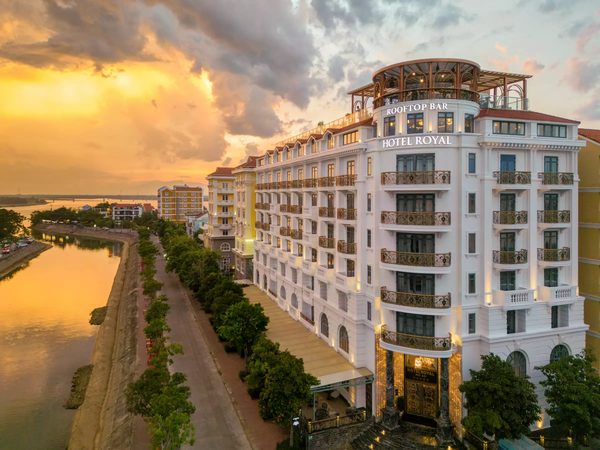Royal Mansion Hoi An Hotel Spa — Property