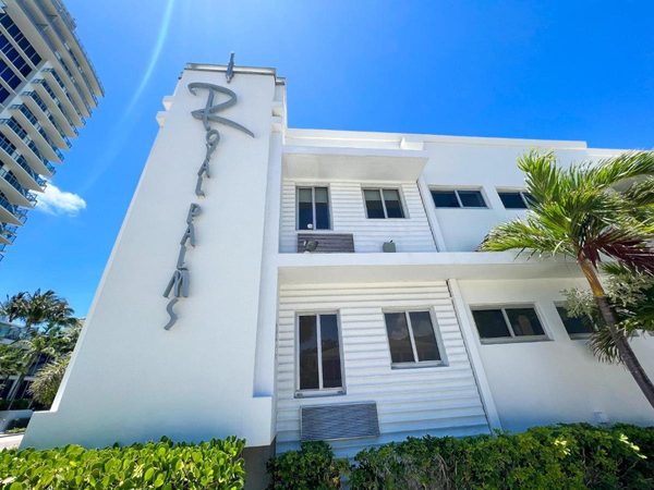 Royal Palms Resort Spa — Property