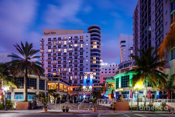 Royal South Beach Hotel Miami Beach Florida — Property