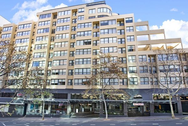 Rydges Sydney Central — Property