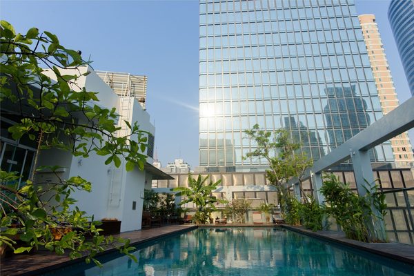 Sabai Sathorn — Property