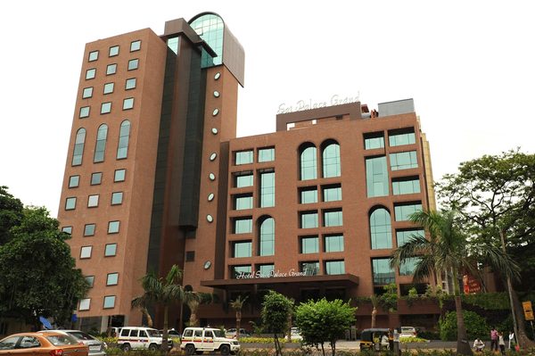 Sai Palace Grand Malad — Property
