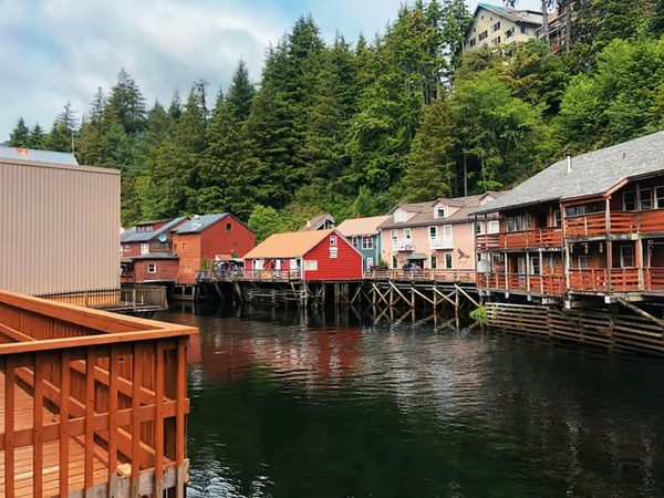 Salmon Falls Resort — Property