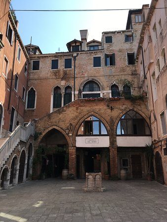 Scalon del Doge — Property