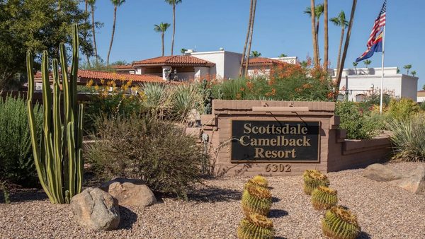 Scottsdale Camelback Resort — Property