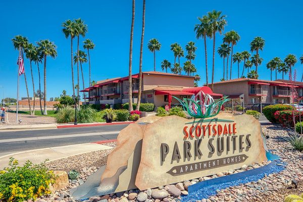 Scottsdale Park Suites — Property