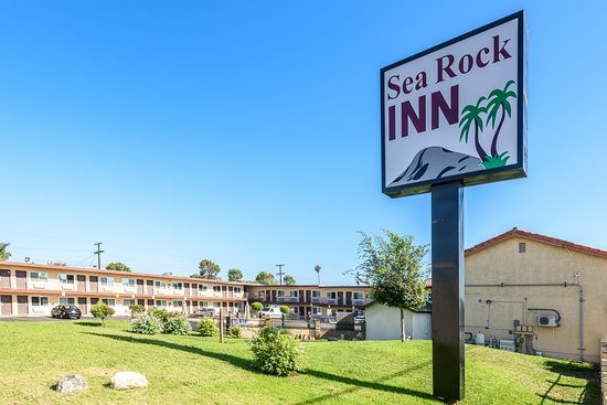 Sea Rock Inn Los Angeles California — Property