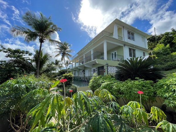 Seagate Hotel — Property