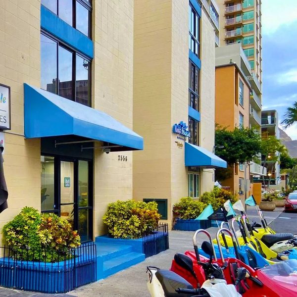 Seaside Hawaiian Hostel — Property