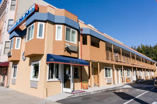 Seaside Inn — Property