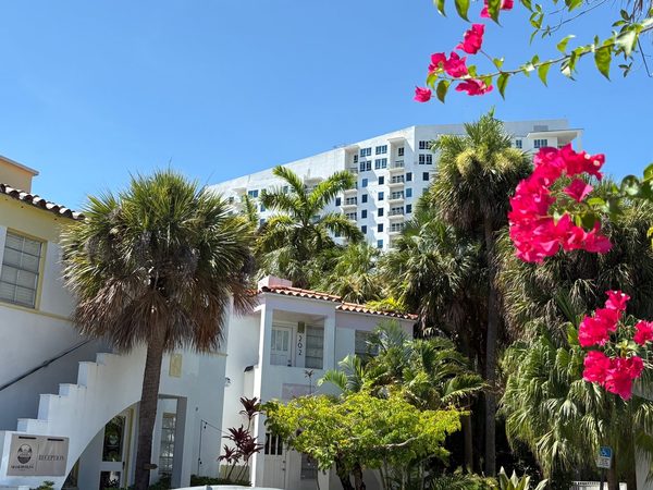 Selina Miami River Miami Florida — Property