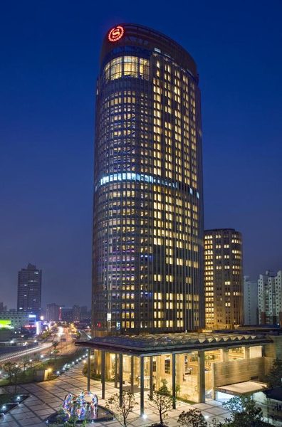 Sheraton Grand Shanghai Pudong Hotel Residences — Property