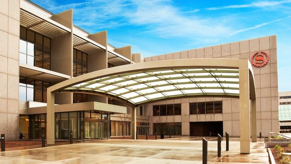 Sheraton Kansas City Hotel at Crown Center — Property