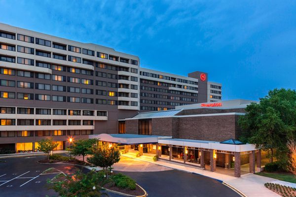 Sheraton Norfolk Waterside Hotel — Property