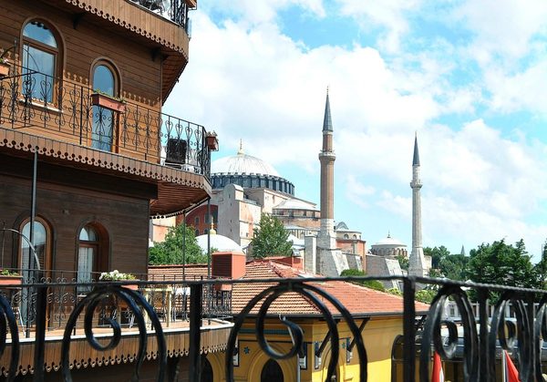 Side Hotel Istanbul — Property