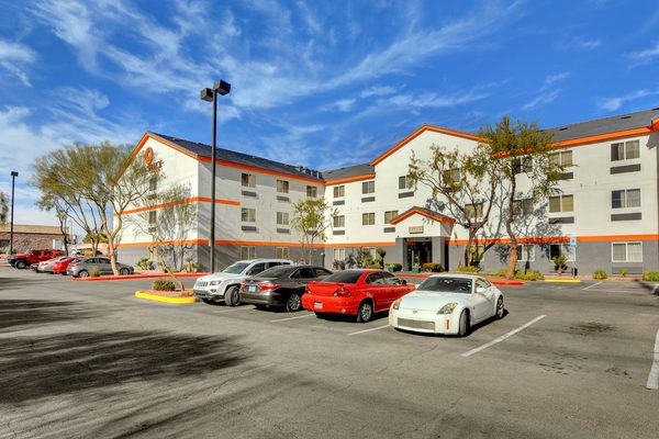 Siegel Select Flamingo Las Vegas Nevada — Property