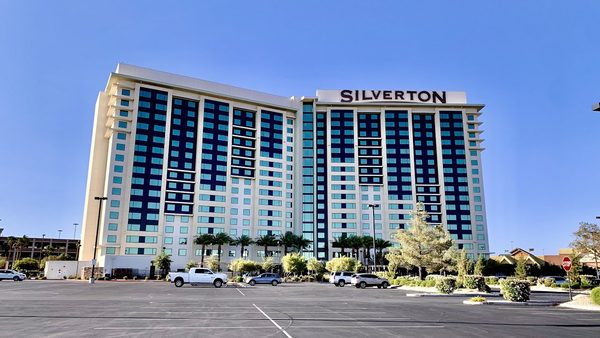 Silverton Casino Lodge Las Vegas Nevada — Property