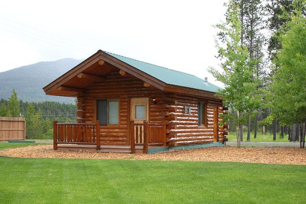 Silverwolf Log Chalet Resort — Property