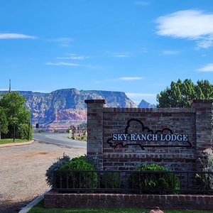 Sky Ranch Lodge Sedona Arizona — Property