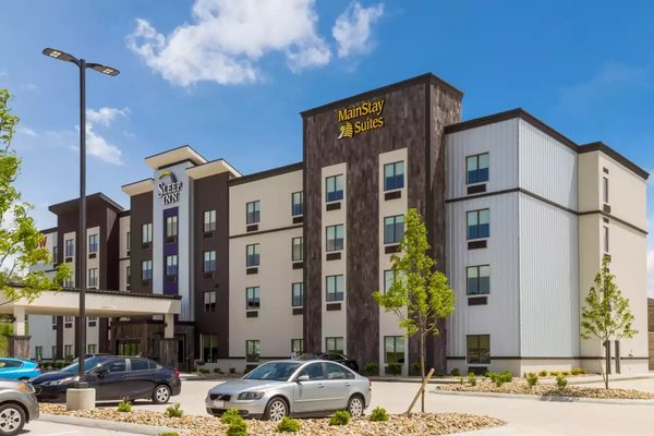 Sleep Inn Logan Ohio Hocking Hills — Property