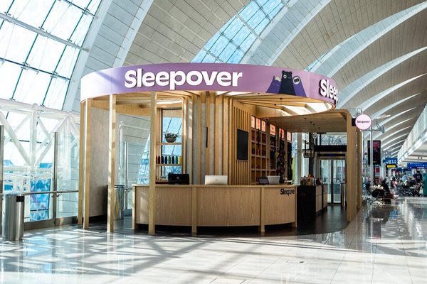 Sleepover Dubai International Airport B Gates — Property