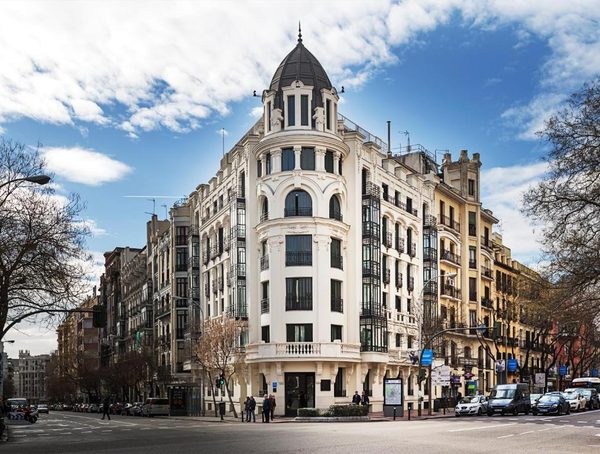 Slow Suites Luchana — Property
