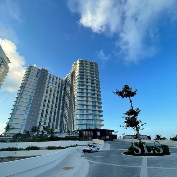 SLS Cancun — Property